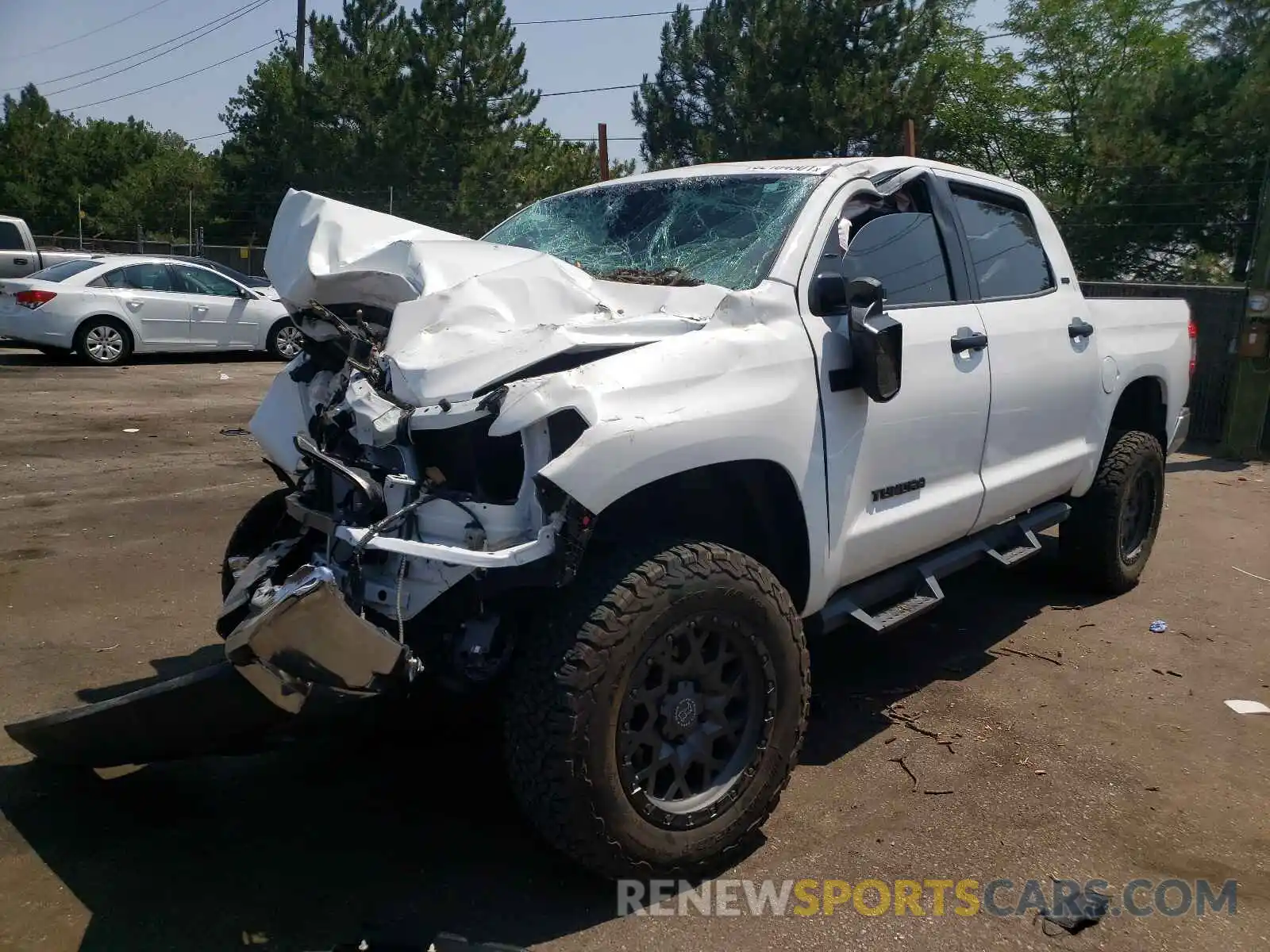 2 Photograph of a damaged car 5TFDY5F12LX890407 TOYOTA TUNDRA 2020