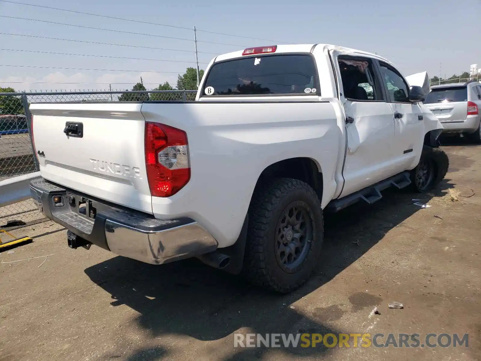 4 Photograph of a damaged car 5TFDY5F12LX890407 TOYOTA TUNDRA 2020