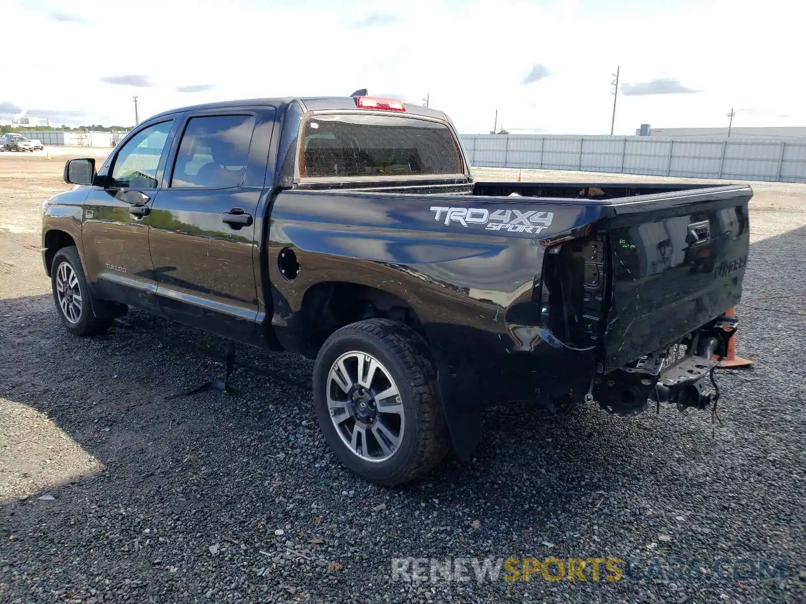 3 Photograph of a damaged car 5TFDY5F12LX915080 TOYOTA TUNDRA 2020