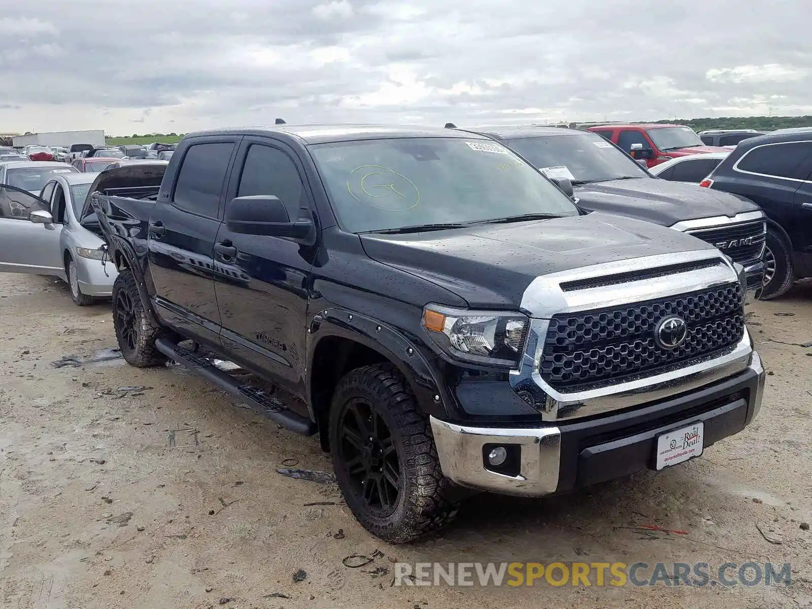 1 Photograph of a damaged car 5TFDY5F12LX921669 TOYOTA TUNDRA 2020