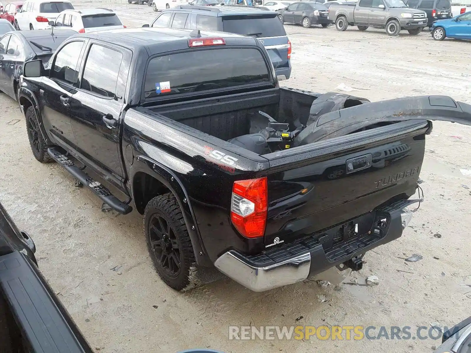 3 Photograph of a damaged car 5TFDY5F12LX921669 TOYOTA TUNDRA 2020