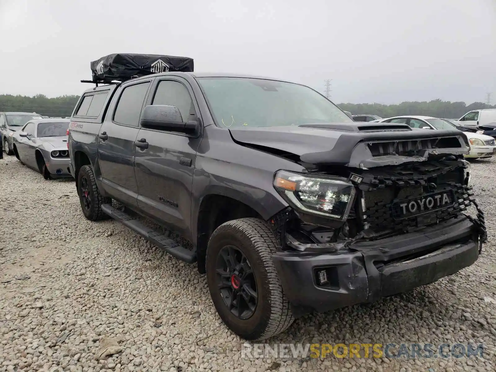 1 Photograph of a damaged car 5TFDY5F12LX925091 TOYOTA TUNDRA 2020