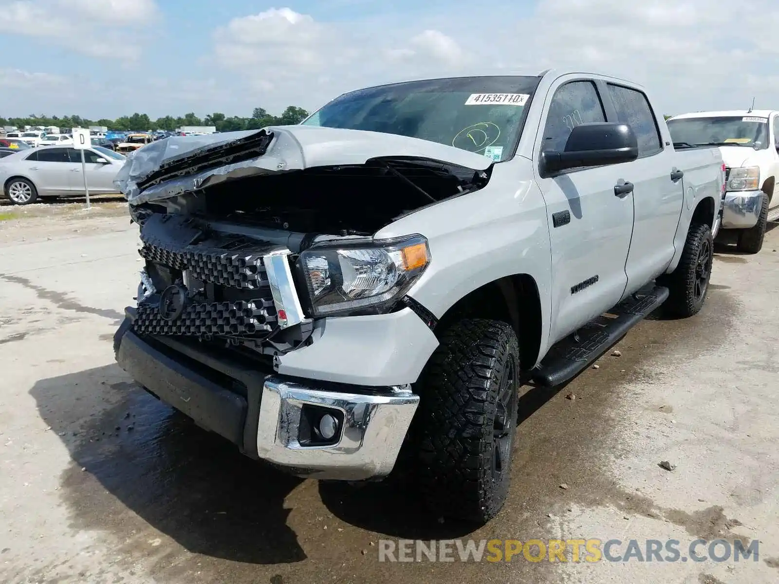 2 Photograph of a damaged car 5TFDY5F12LX935667 TOYOTA TUNDRA 2020