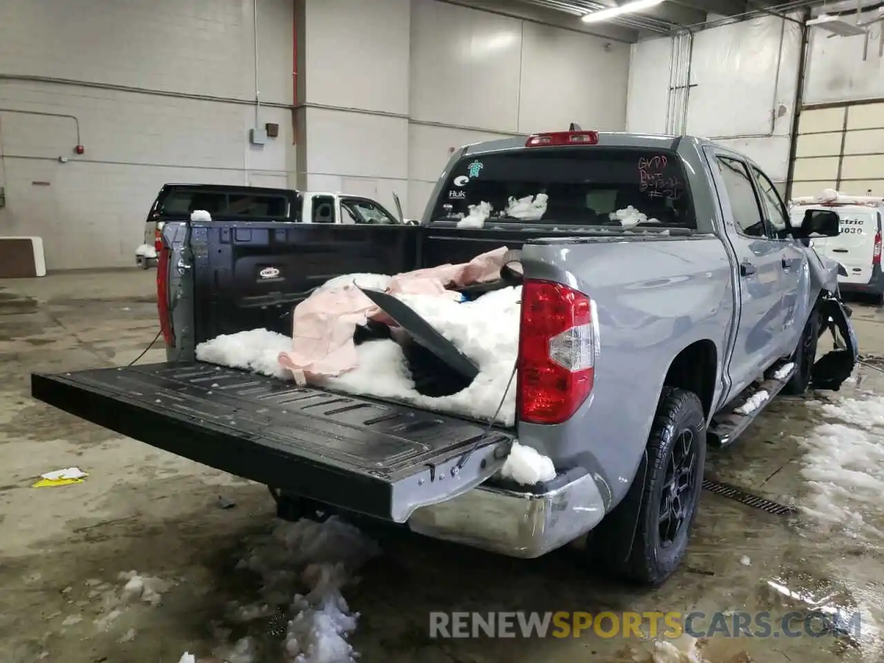 4 Photograph of a damaged car 5TFDY5F12LX954669 TOYOTA TUNDRA 2020