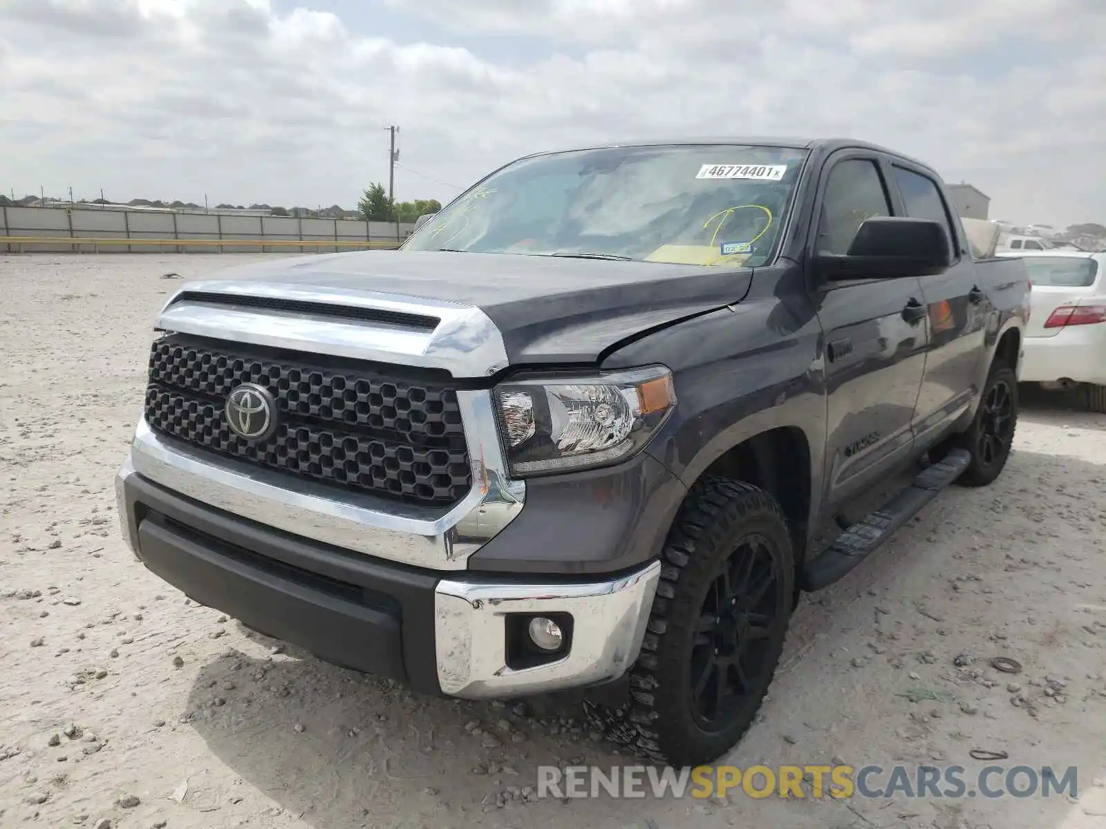 2 Photograph of a damaged car 5TFDY5F13LX914018 TOYOTA TUNDRA 2020