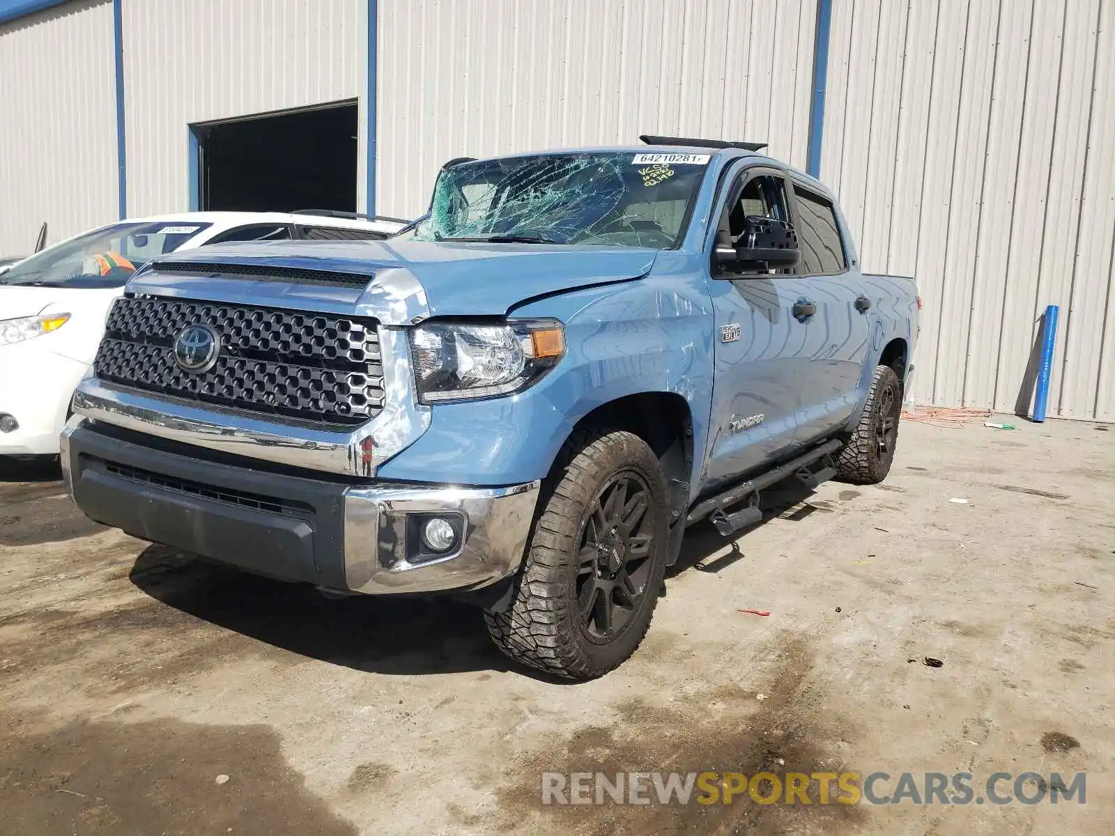 2 Photograph of a damaged car 5TFDY5F13LX921910 TOYOTA TUNDRA 2020