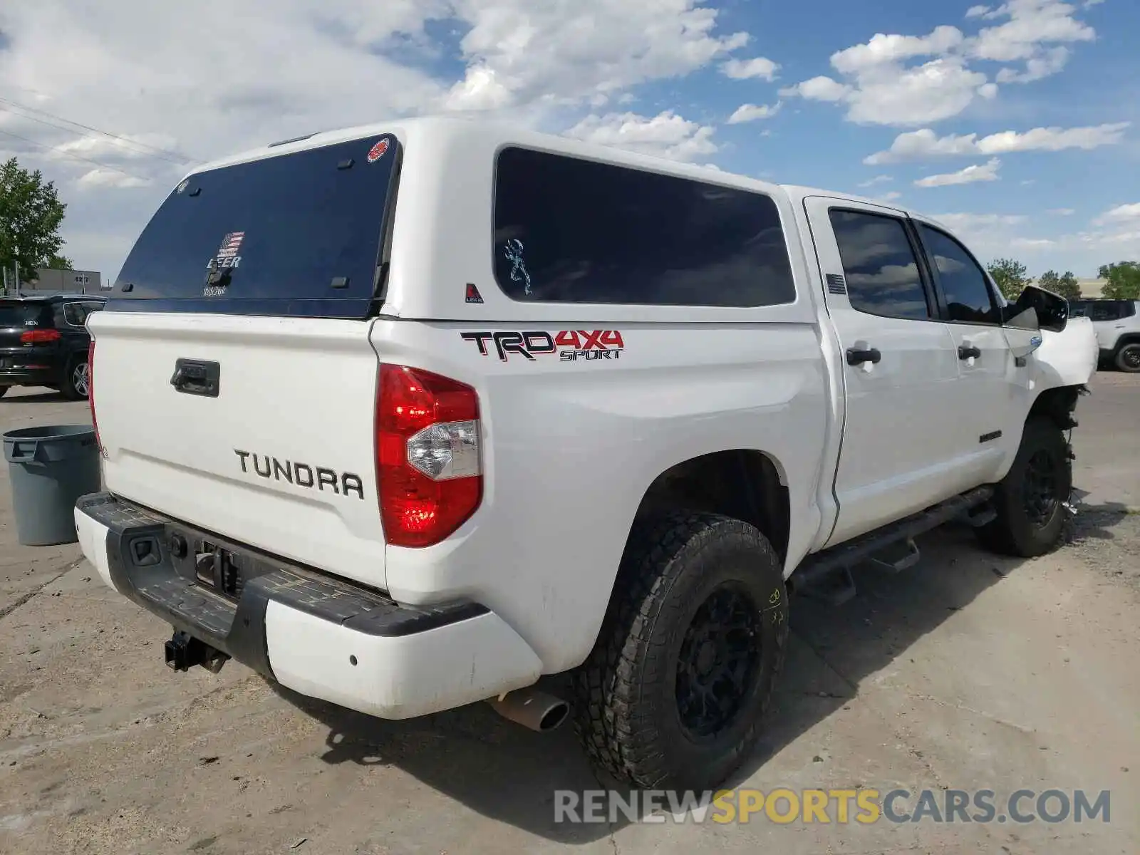 4 Photograph of a damaged car 5TFDY5F13LX922104 TOYOTA TUNDRA 2020