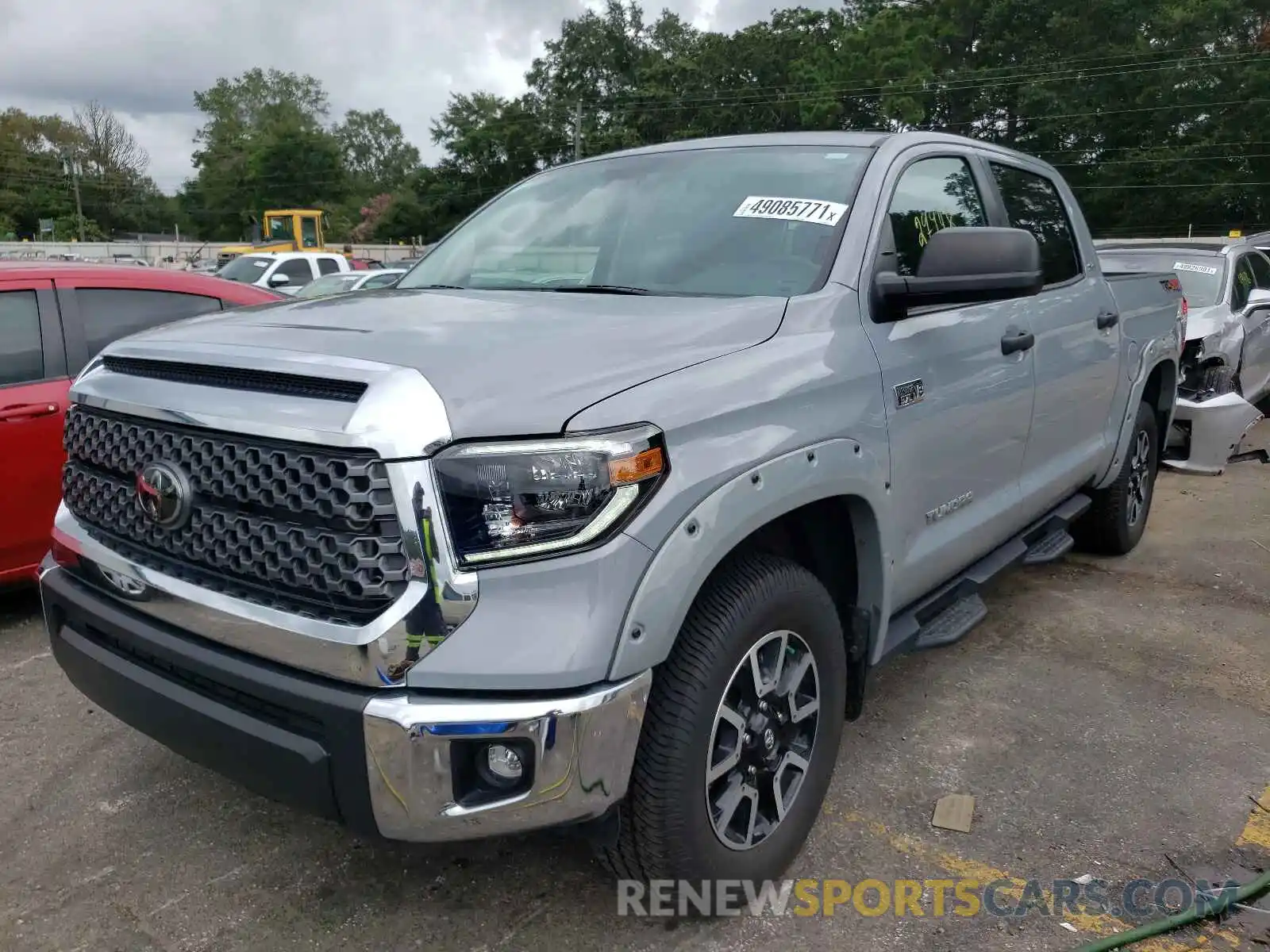 2 Photograph of a damaged car 5TFDY5F13LX928078 TOYOTA TUNDRA 2020