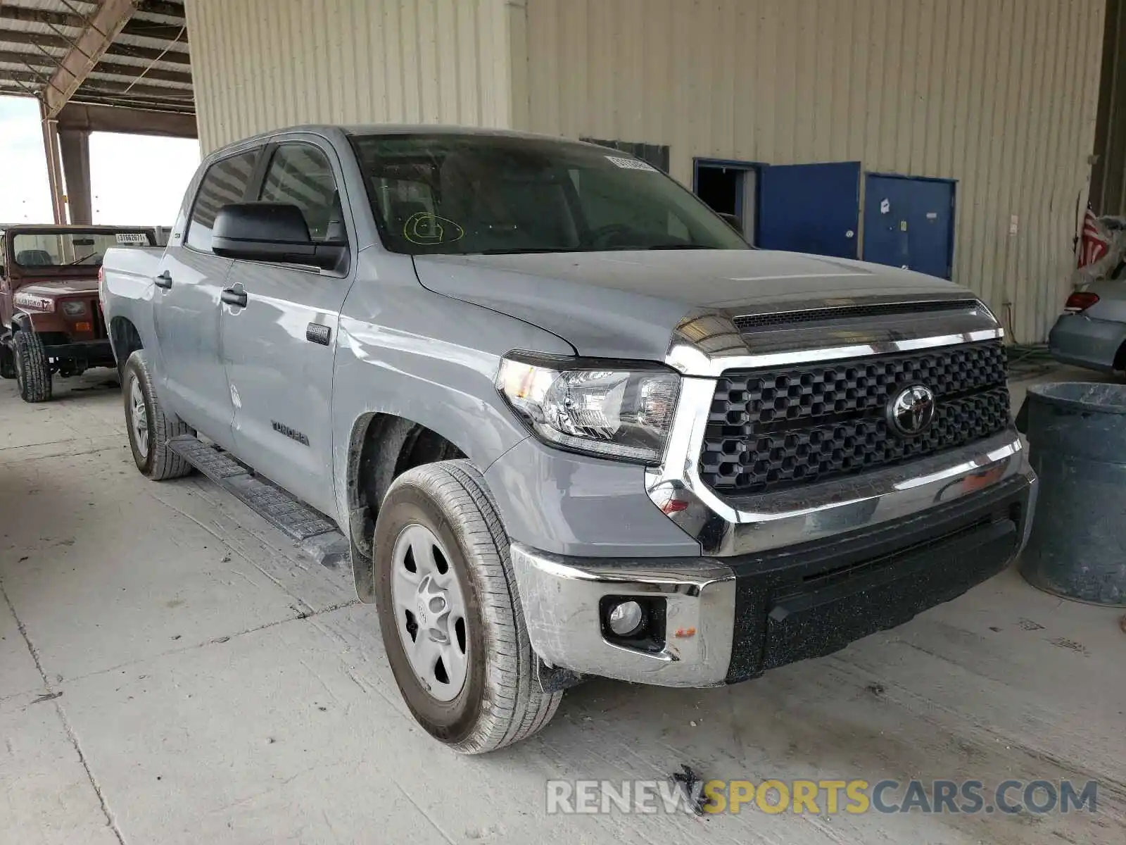 1 Photograph of a damaged car 5TFDY5F13LX929800 TOYOTA TUNDRA 2020