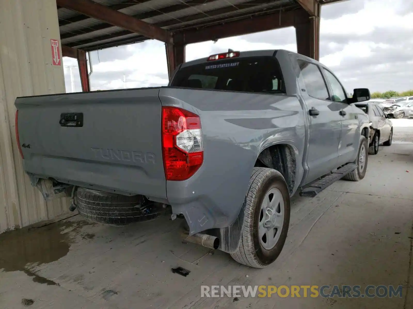 4 Photograph of a damaged car 5TFDY5F13LX929800 TOYOTA TUNDRA 2020