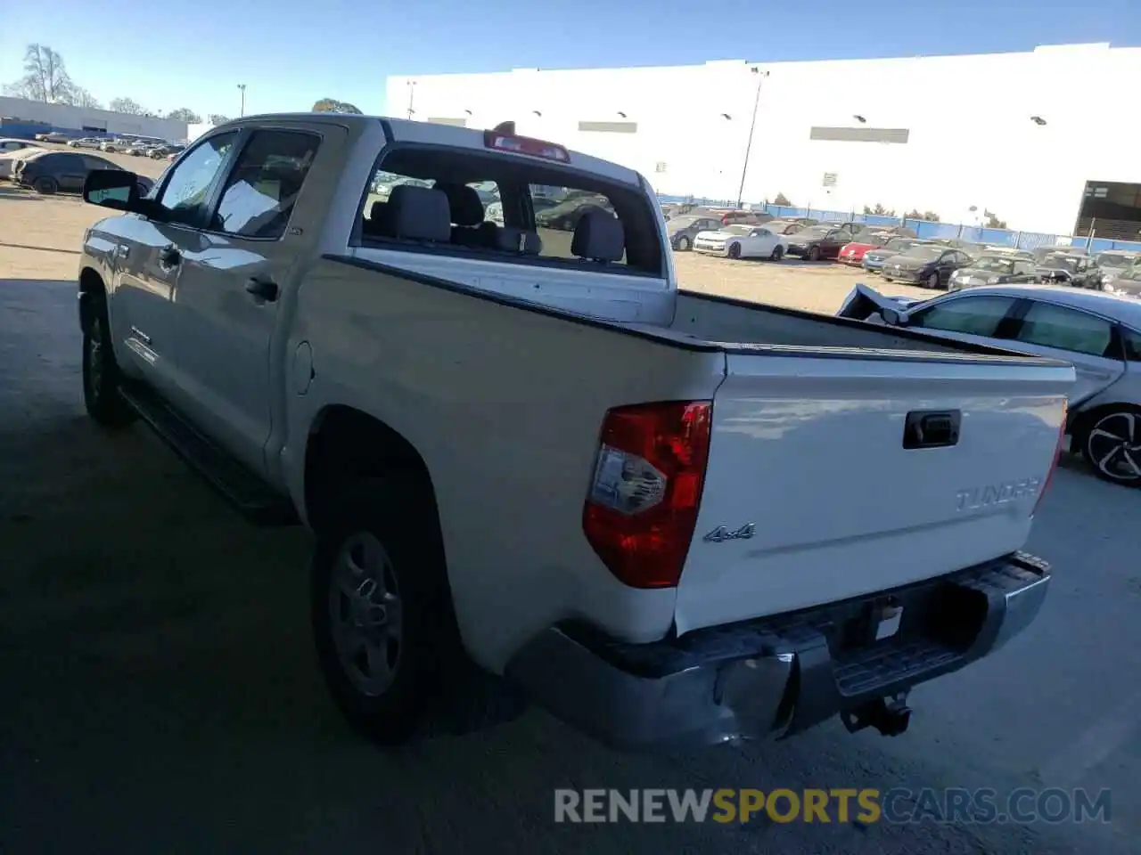 3 Photograph of a damaged car 5TFDY5F13LX933748 TOYOTA TUNDRA 2020