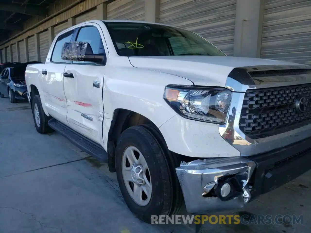 9 Photograph of a damaged car 5TFDY5F13LX933748 TOYOTA TUNDRA 2020