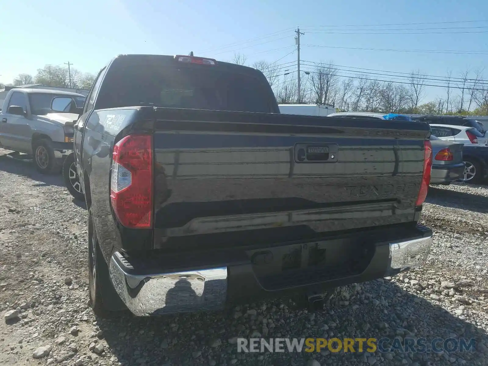 3 Photograph of a damaged car 5TFDY5F13LX936049 TOYOTA TUNDRA 2020