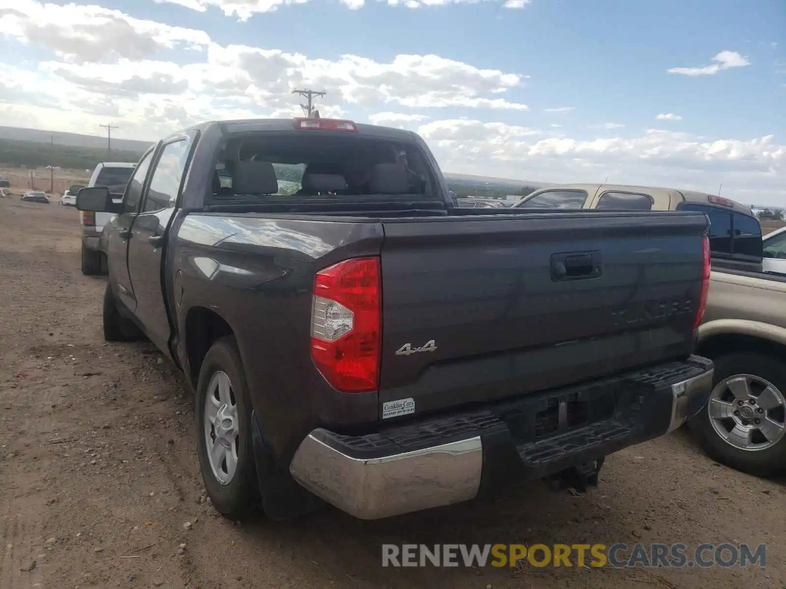 3 Photograph of a damaged car 5TFDY5F13LX946211 TOYOTA TUNDRA 2020