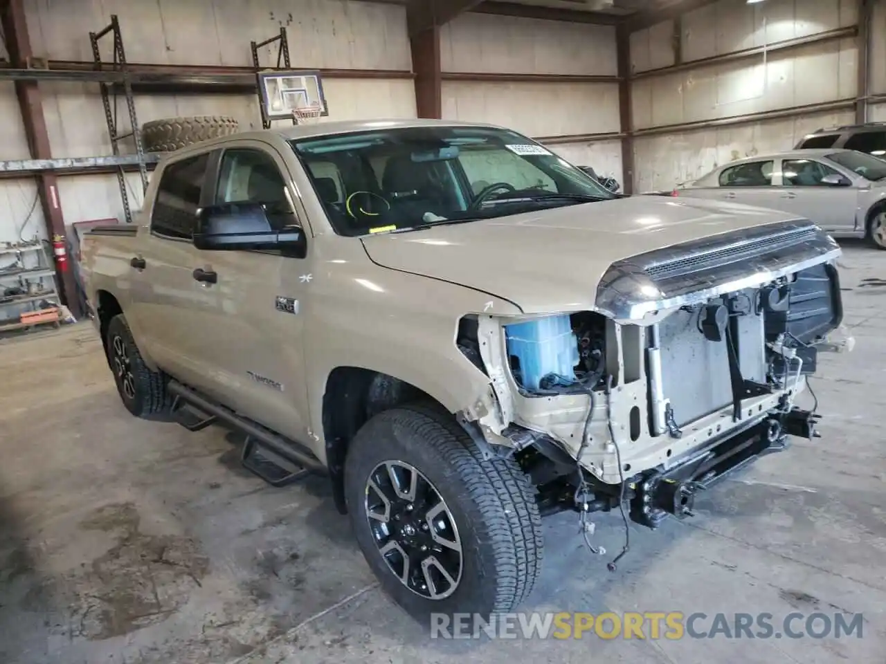 1 Photograph of a damaged car 5TFDY5F13LX947620 TOYOTA TUNDRA 2020