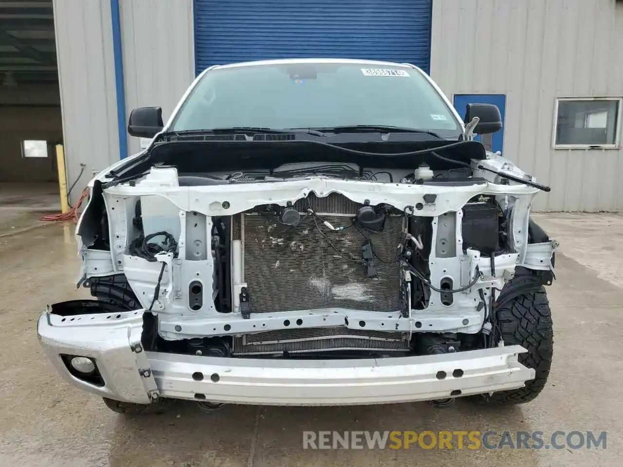 5 Photograph of a damaged car 5TFDY5F13LX953305 TOYOTA TUNDRA 2020