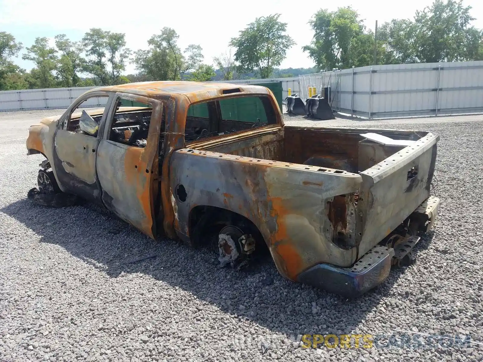 3 Photograph of a damaged car 5TFDY5F14LX875438 TOYOTA TUNDRA 2020