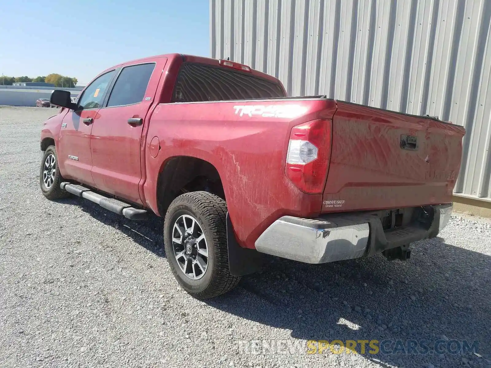 3 Photograph of a damaged car 5TFDY5F14LX882597 TOYOTA TUNDRA 2020