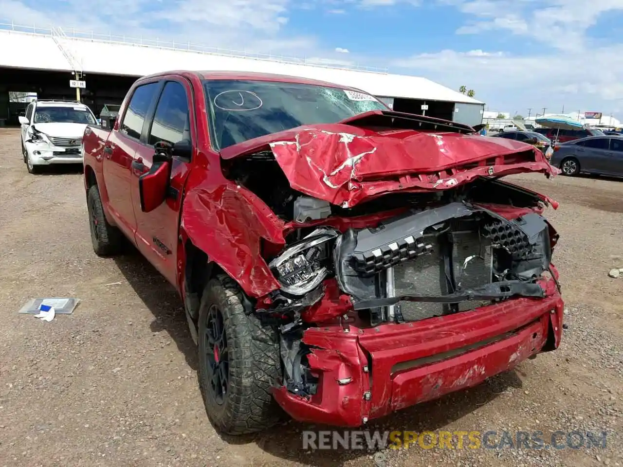 1 Photograph of a damaged car 5TFDY5F14LX885998 TOYOTA TUNDRA 2020