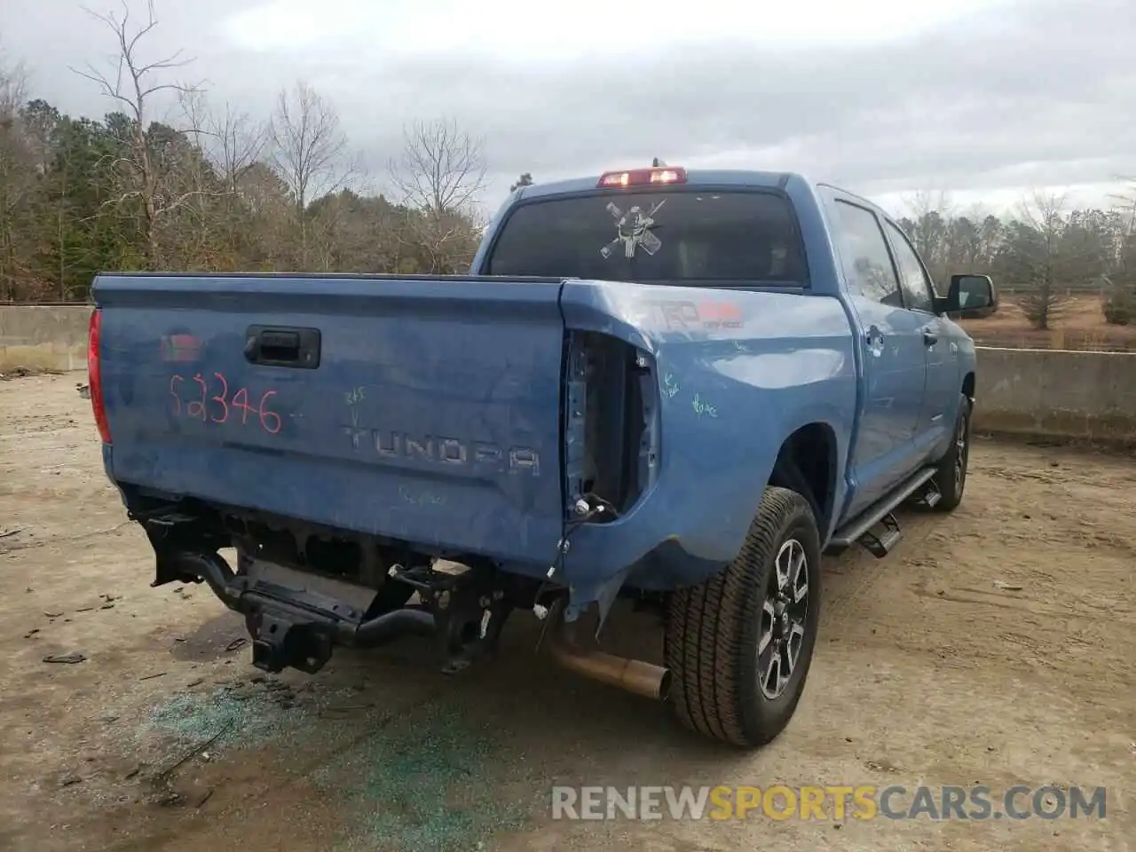 9 Photograph of a damaged car 5TFDY5F14LX899187 TOYOTA TUNDRA 2020