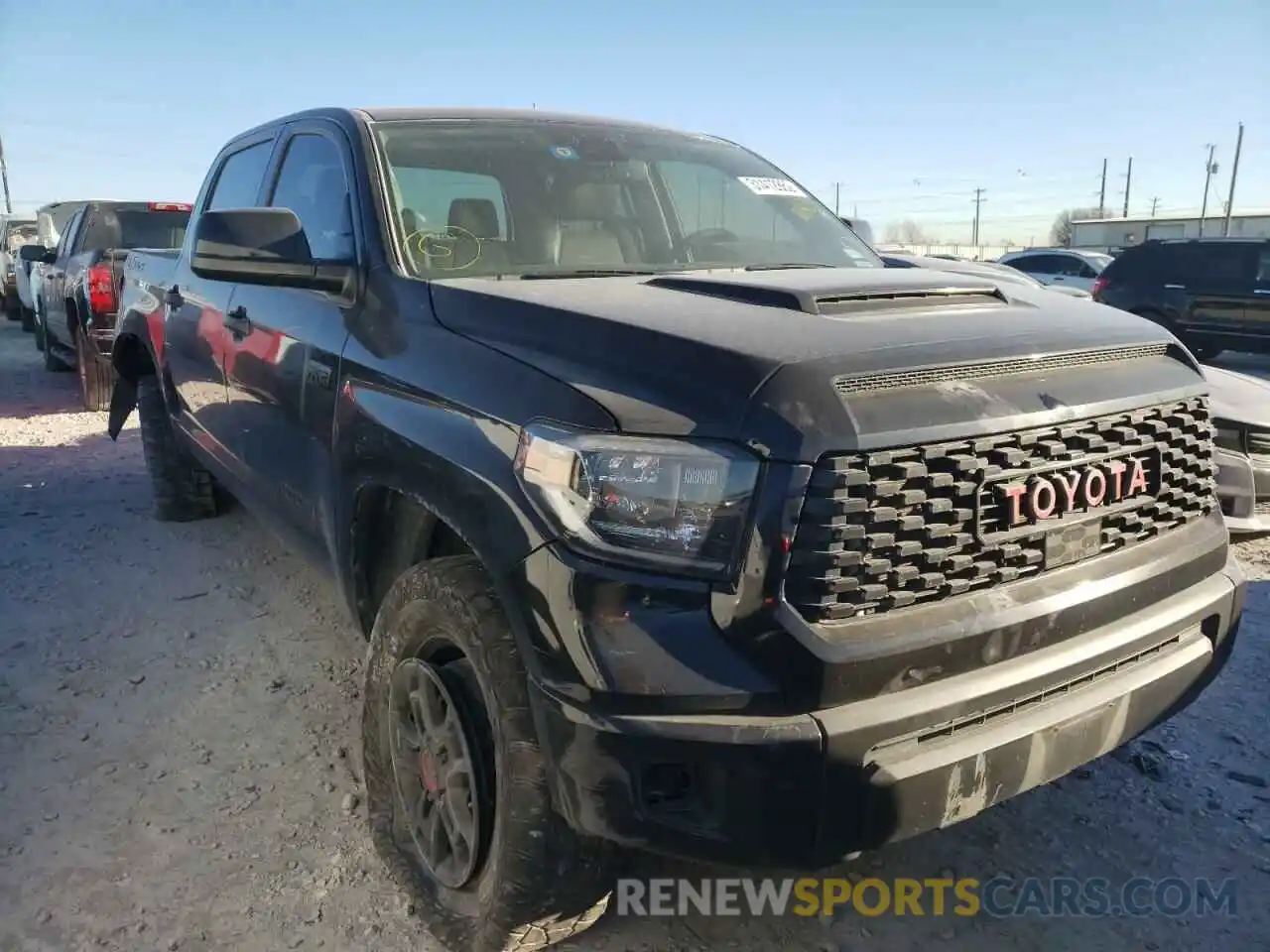 1 Photograph of a damaged car 5TFDY5F14LX908129 TOYOTA TUNDRA 2020