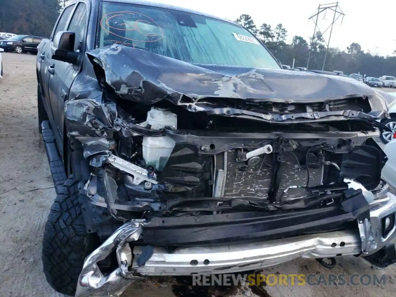 9 Photograph of a damaged car 5TFDY5F14LX914917 TOYOTA TUNDRA 2020