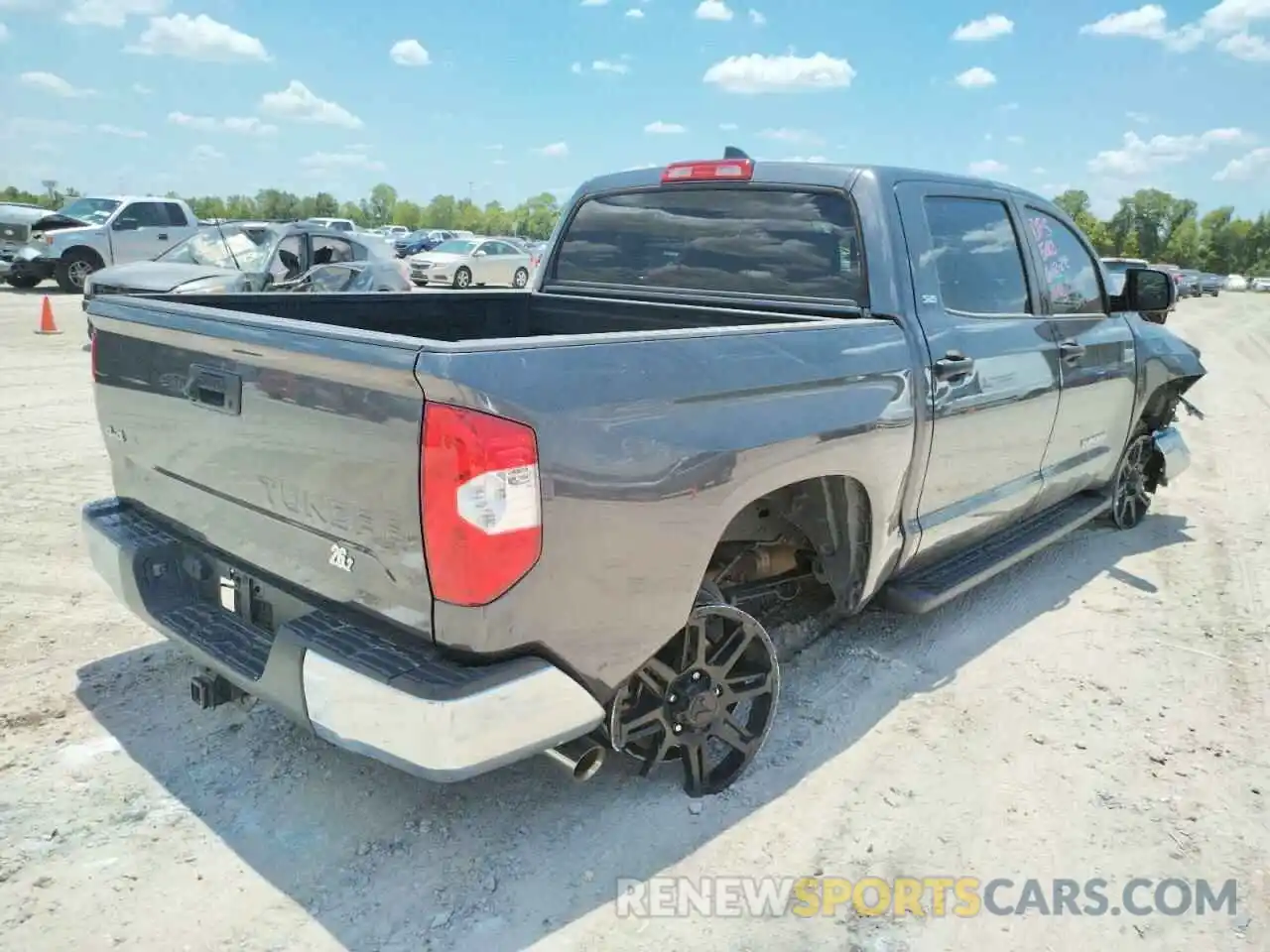 4 Photograph of a damaged car 5TFDY5F14LX948923 TOYOTA TUNDRA 2020