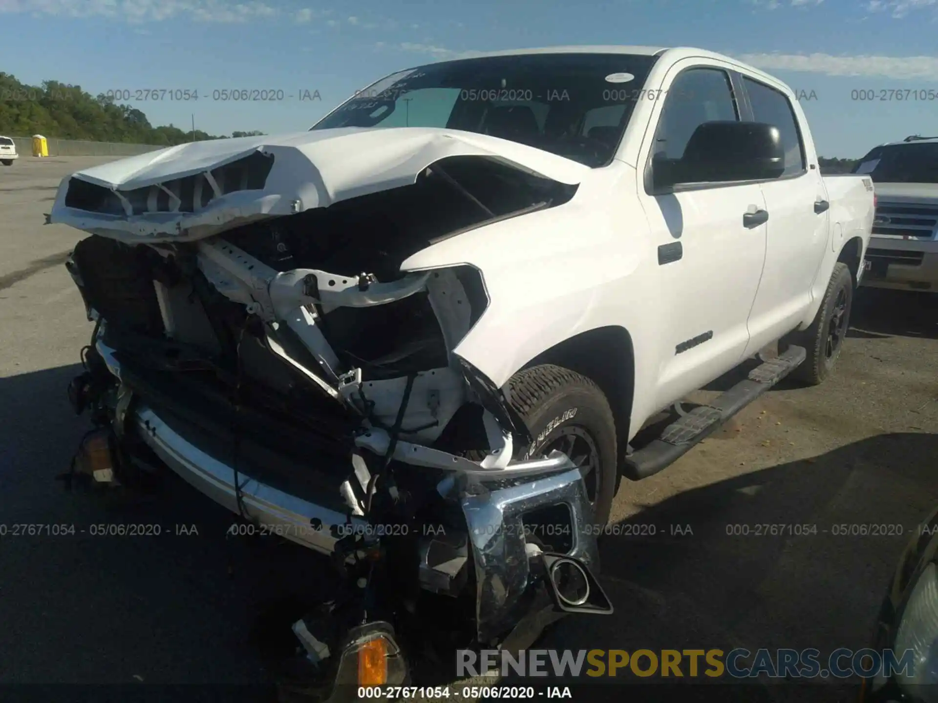 2 Photograph of a damaged car 5TFDY5F15LX874783 TOYOTA TUNDRA 2020