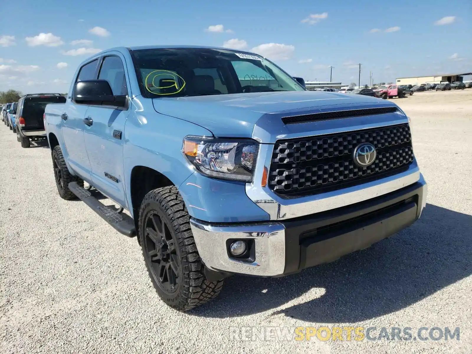 1 Photograph of a damaged car 5TFDY5F15LX875349 TOYOTA TUNDRA 2020