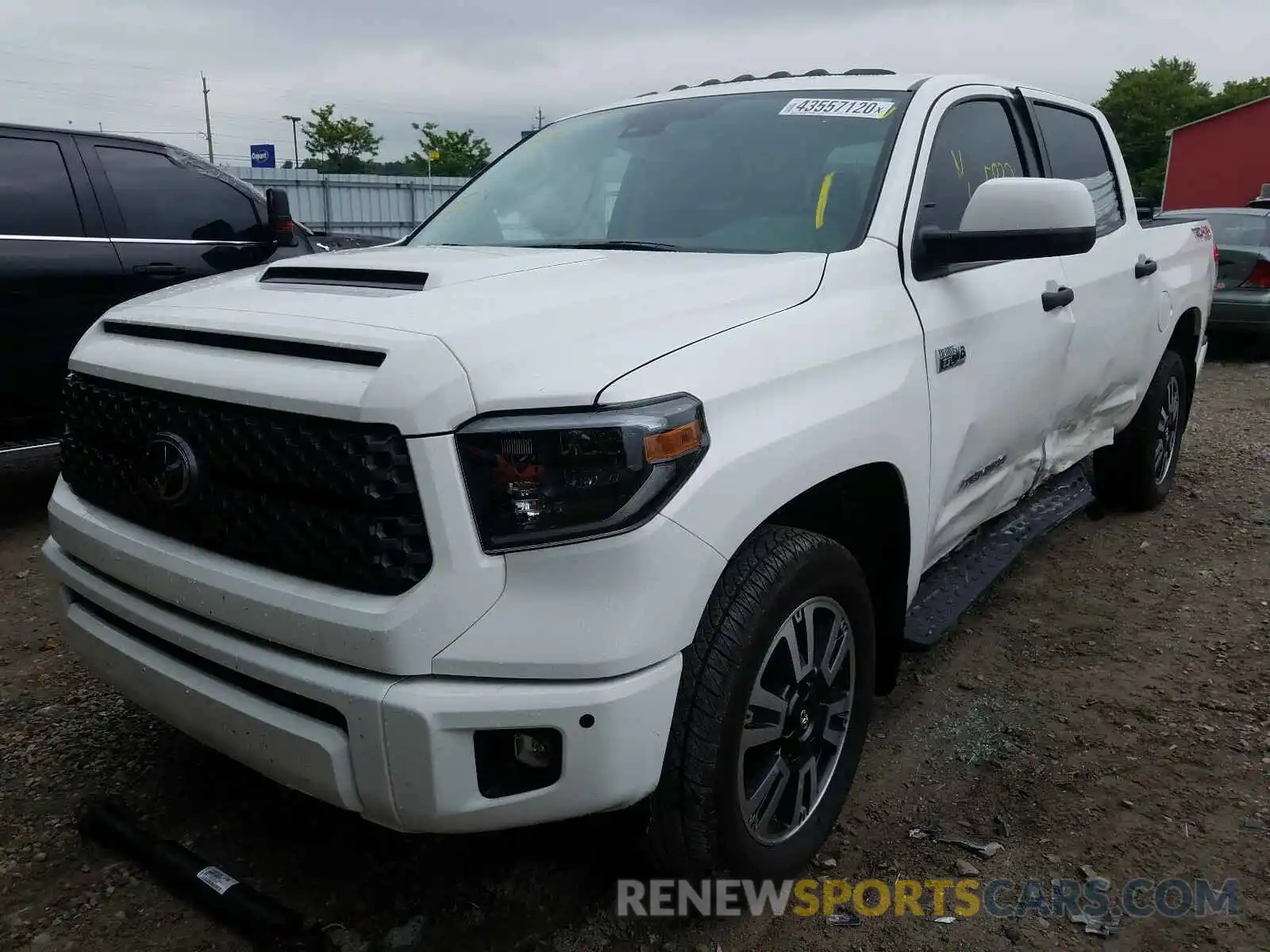 2 Photograph of a damaged car 5TFDY5F15LX909631 TOYOTA TUNDRA 2020