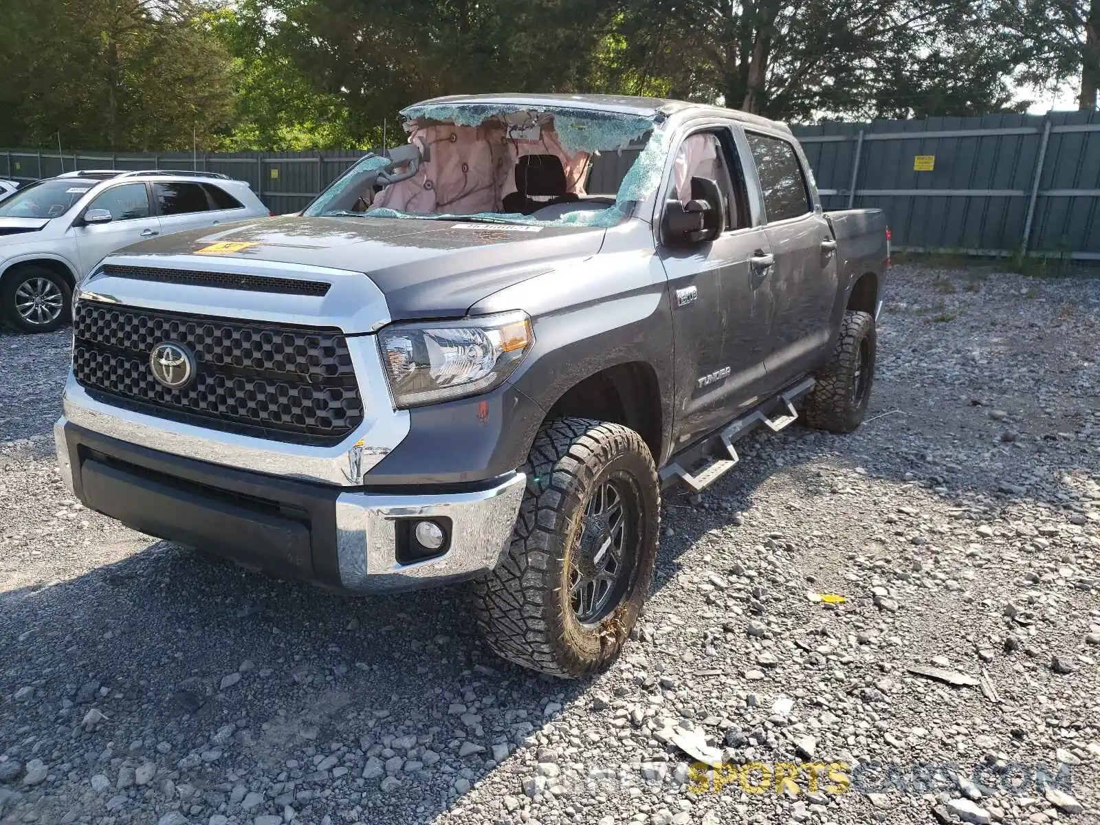 2 Photograph of a damaged car 5TFDY5F15LX925747 TOYOTA TUNDRA 2020