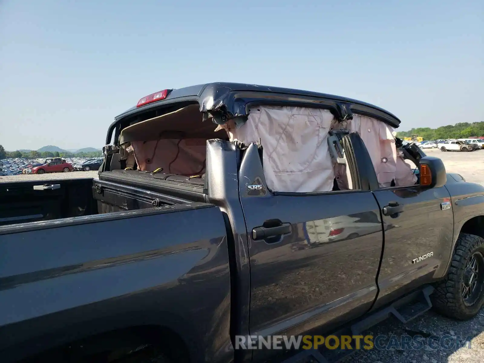 9 Photograph of a damaged car 5TFDY5F15LX925747 TOYOTA TUNDRA 2020