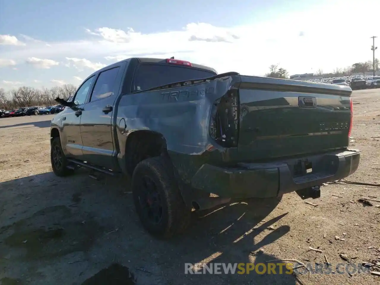 9 Photograph of a damaged car 5TFDY5F15LX927577 TOYOTA TUNDRA 2020