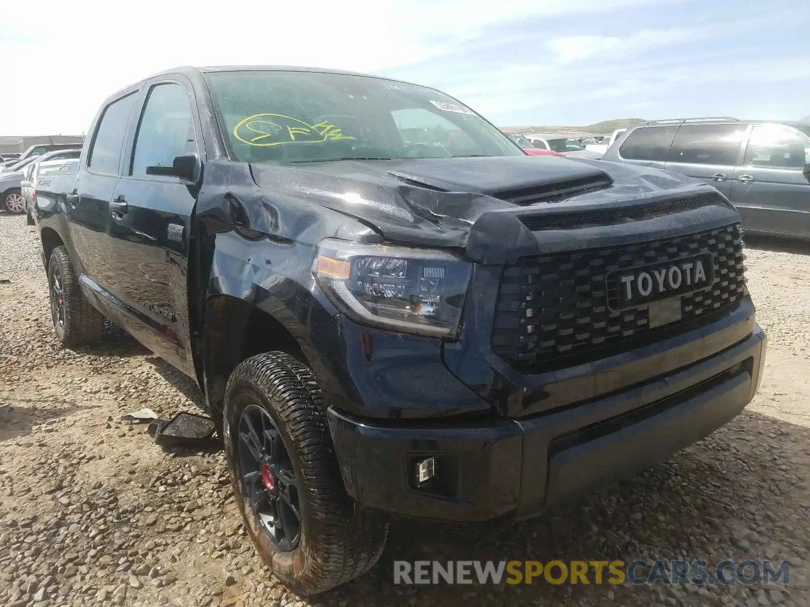 1 Photograph of a damaged car 5TFDY5F15LX929751 TOYOTA TUNDRA 2020