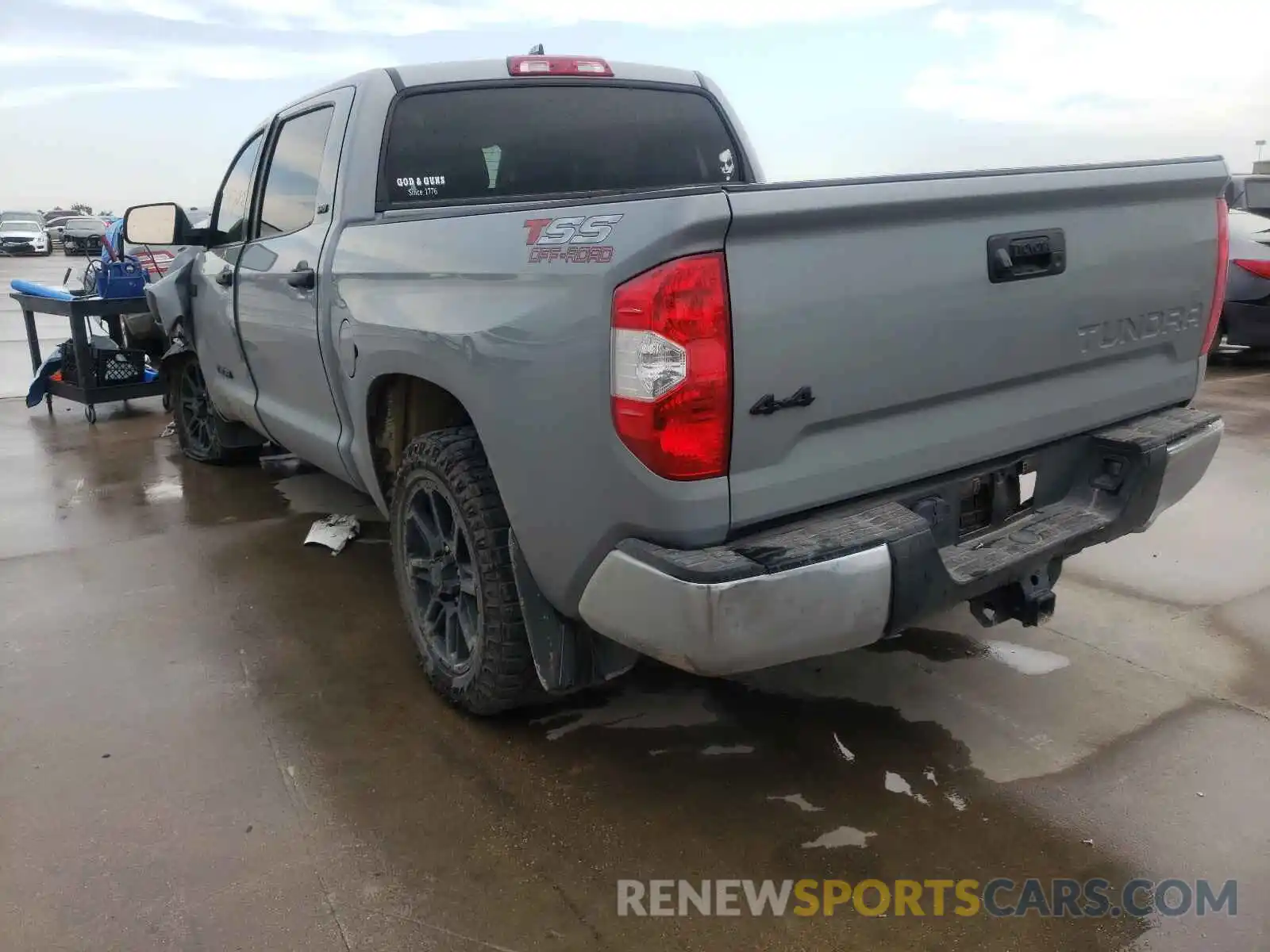 3 Photograph of a damaged car 5TFDY5F15LX931614 TOYOTA TUNDRA 2020