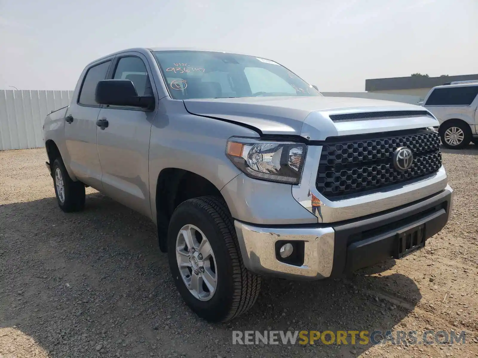 1 Photograph of a damaged car 5TFDY5F15LX936747 TOYOTA TUNDRA 2020