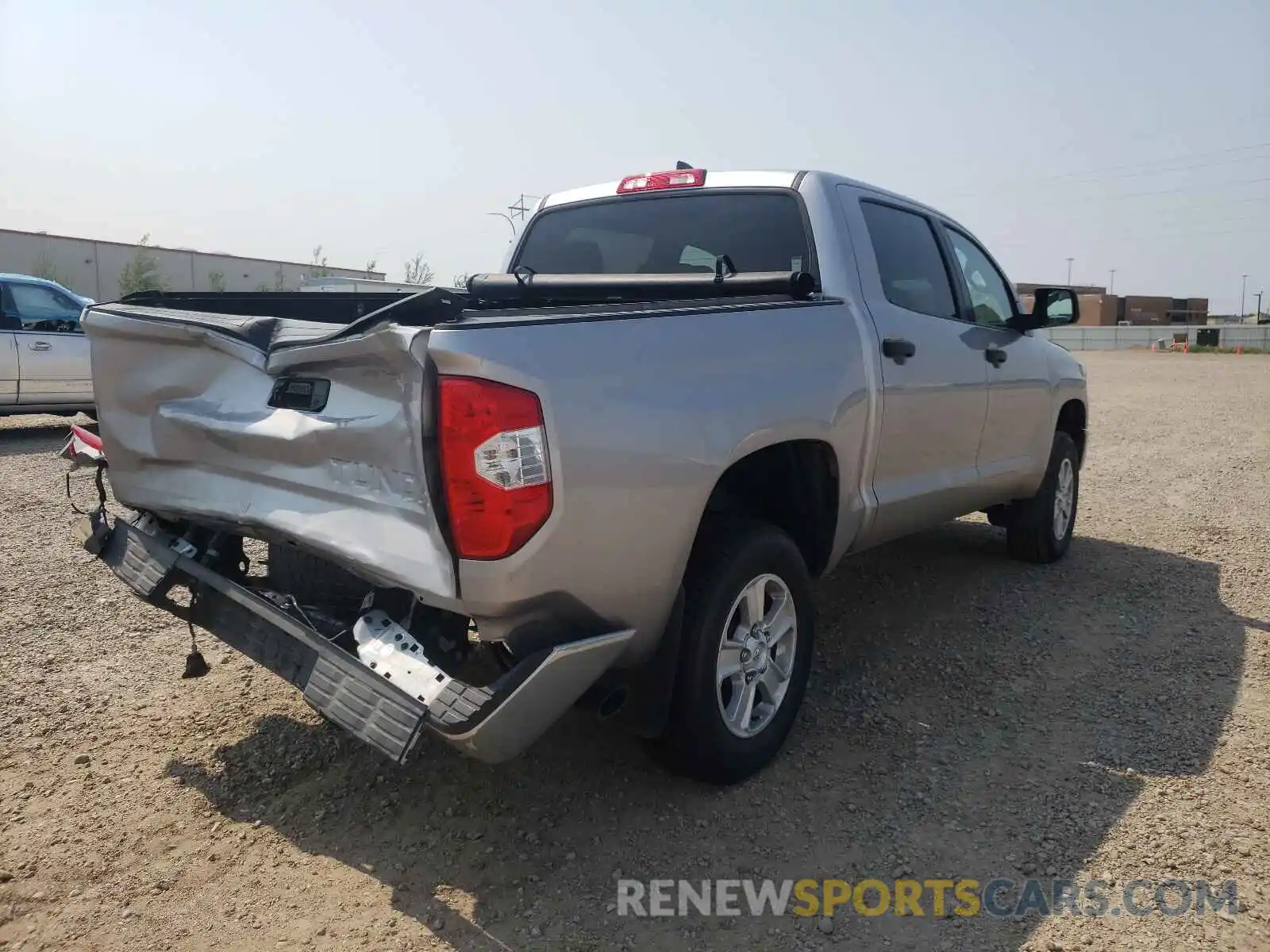 4 Photograph of a damaged car 5TFDY5F15LX936747 TOYOTA TUNDRA 2020