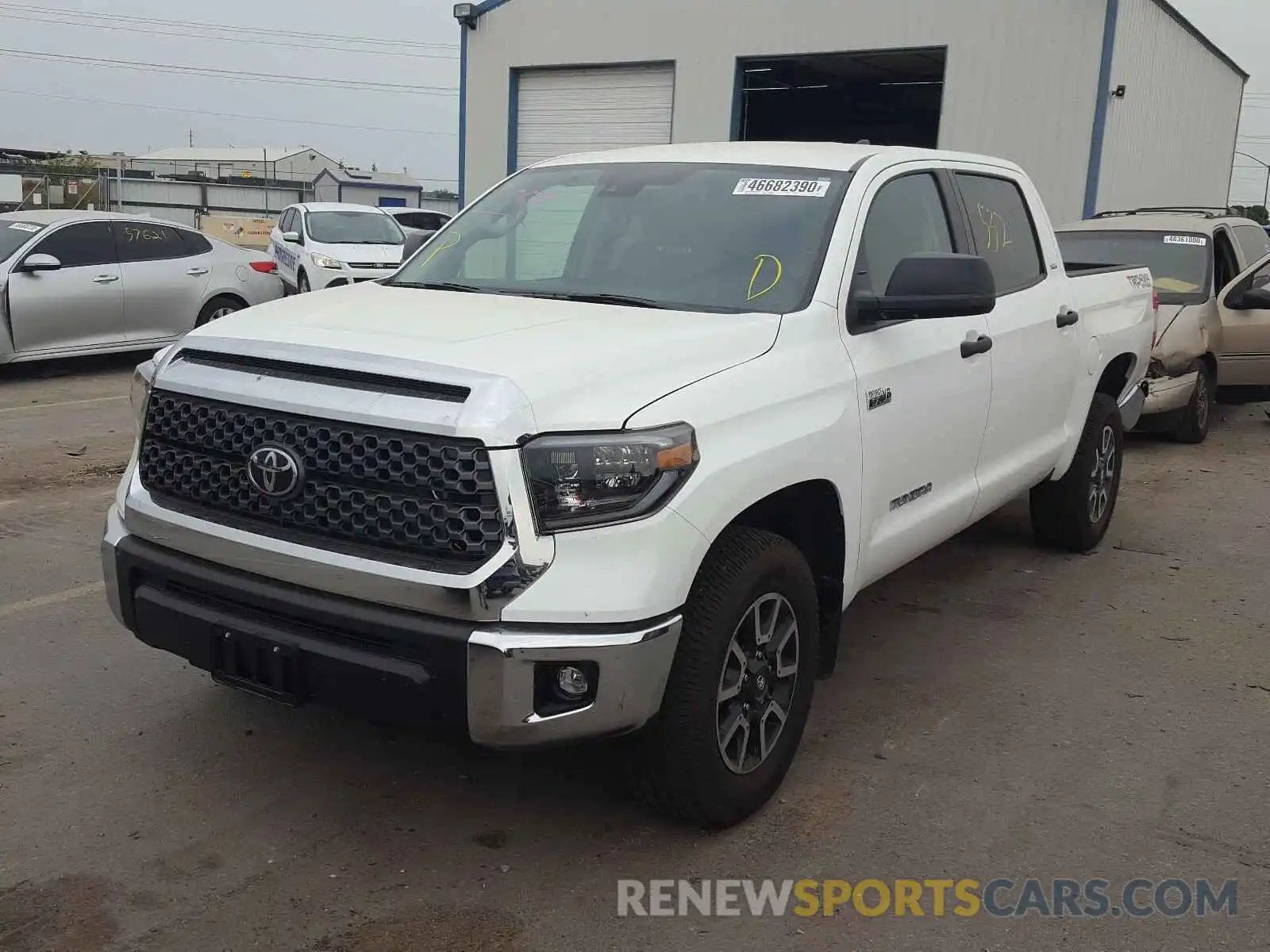 2 Photograph of a damaged car 5TFDY5F15LX941799 TOYOTA TUNDRA 2020