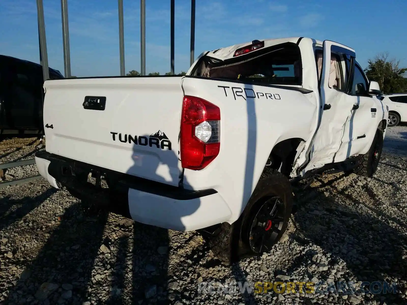 4 Photograph of a damaged car 5TFDY5F15LX944931 TOYOTA TUNDRA 2020