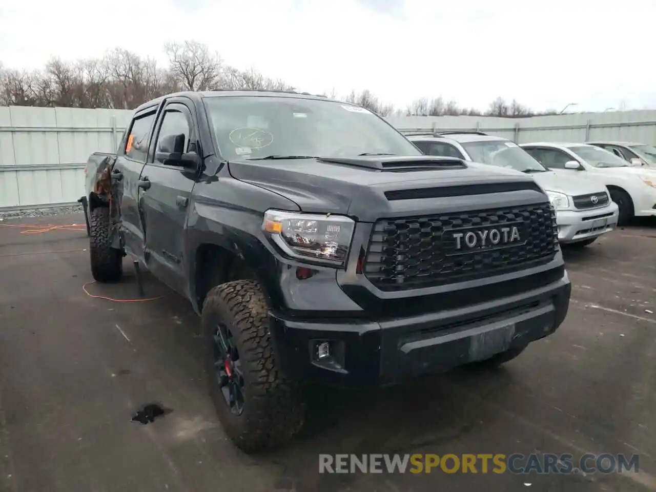 1 Фотография поврежденного автомобиля 5TFDY5F16LX895545 TOYOTA TUNDRA 2020