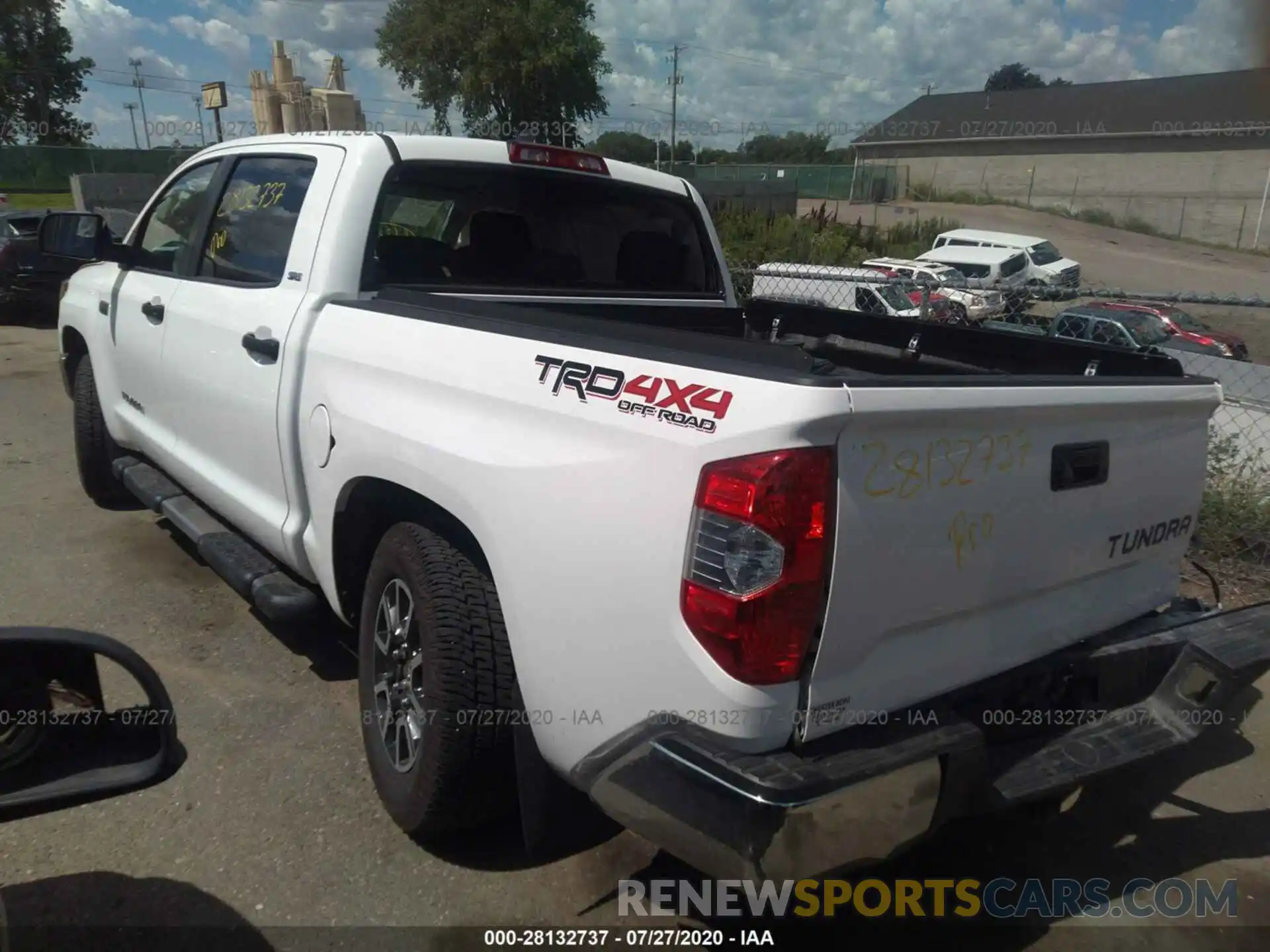 3 Photograph of a damaged car 5TFDY5F16LX907144 TOYOTA TUNDRA 2020