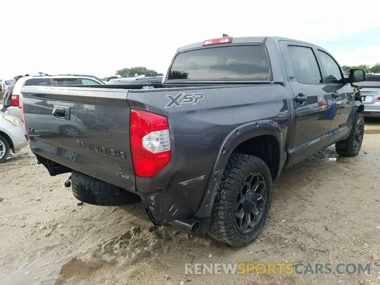 4 Photograph of a damaged car 5TFDY5F16LX909203 TOYOTA TUNDRA 2020