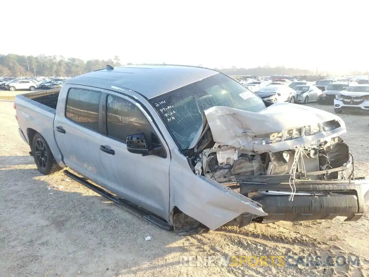 1 Photograph of a damaged car 5TFDY5F16LX927426 TOYOTA TUNDRA 2020