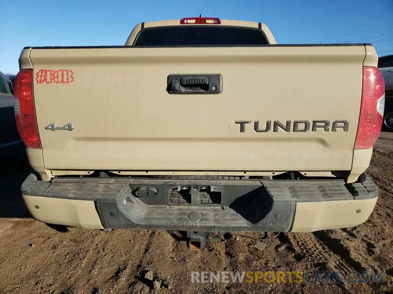 9 Photograph of a damaged car 5TFDY5F16LX929497 TOYOTA TUNDRA 2020