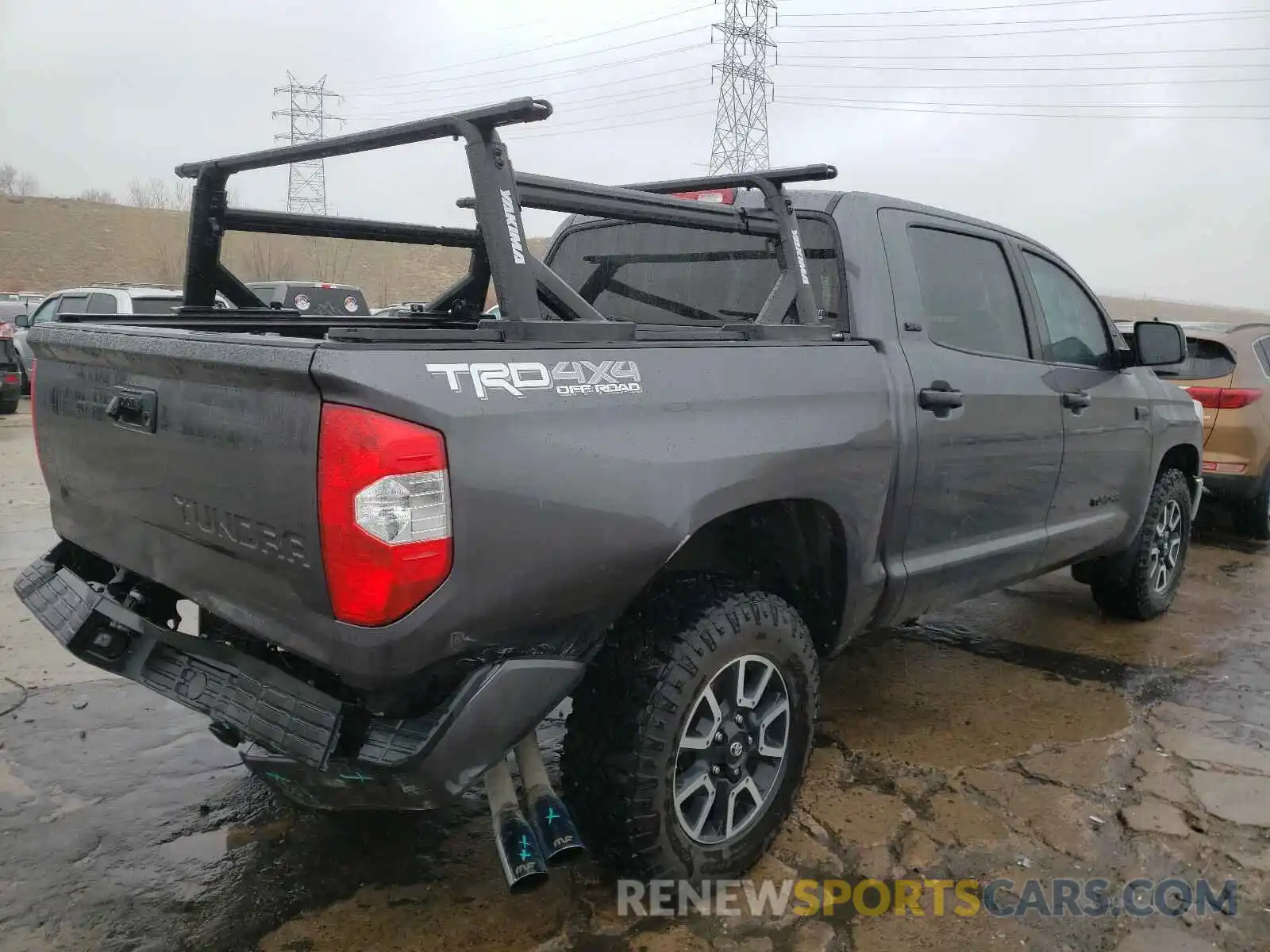 4 Photograph of a damaged car 5TFDY5F16LX938443 TOYOTA TUNDRA 2020