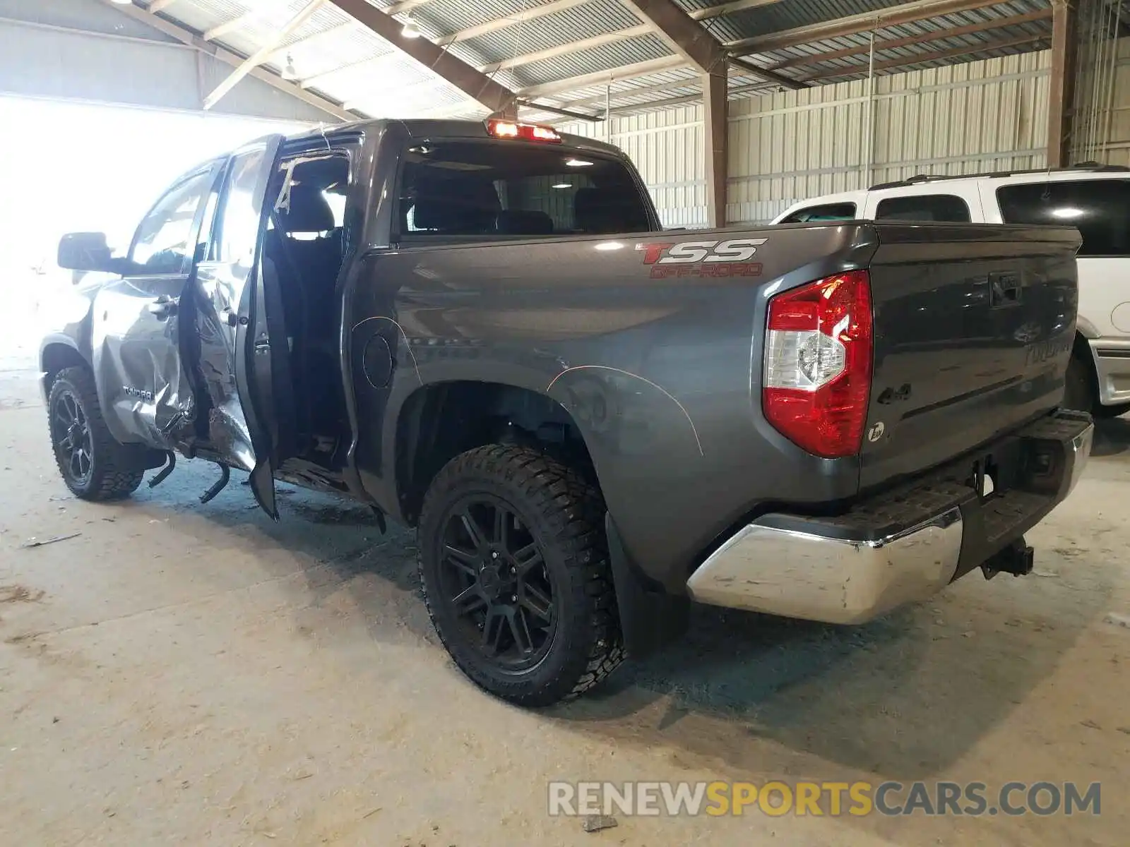 3 Photograph of a damaged car 5TFDY5F16LX944999 TOYOTA TUNDRA 2020