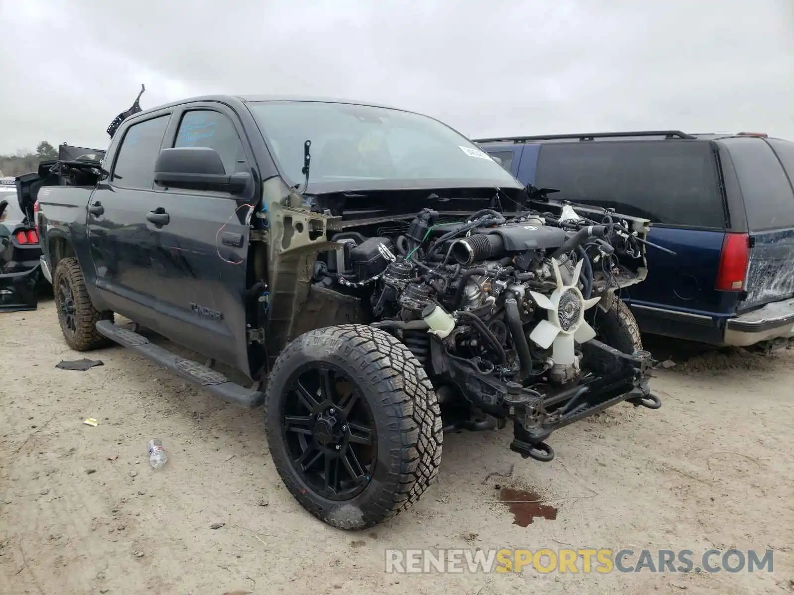 1 Photograph of a damaged car 5TFDY5F17LX872968 TOYOTA TUNDRA 2020