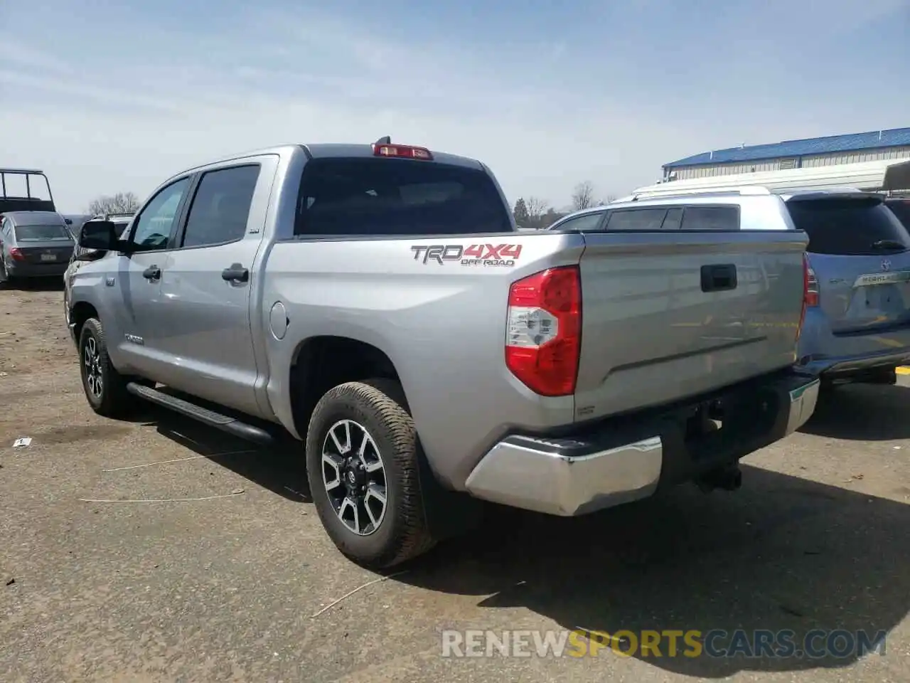 3 Photograph of a damaged car 5TFDY5F17LX903412 TOYOTA TUNDRA 2020