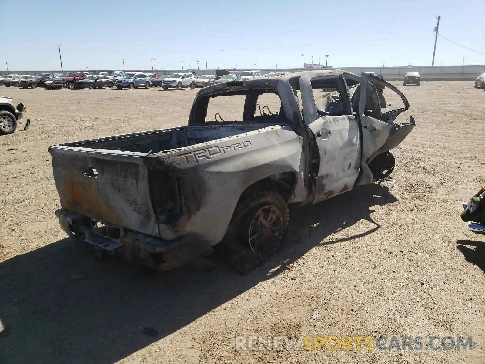 4 Photograph of a damaged car 5TFDY5F17LX916922 TOYOTA TUNDRA 2020