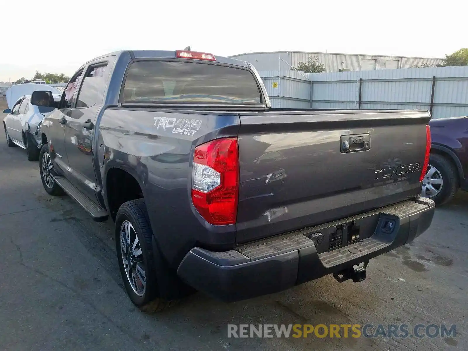 3 Photograph of a damaged car 5TFDY5F17LX920288 TOYOTA TUNDRA 2020